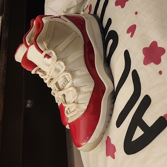 Jordan Cherry 11s - Size 2.5Y - Picture 2 of 4